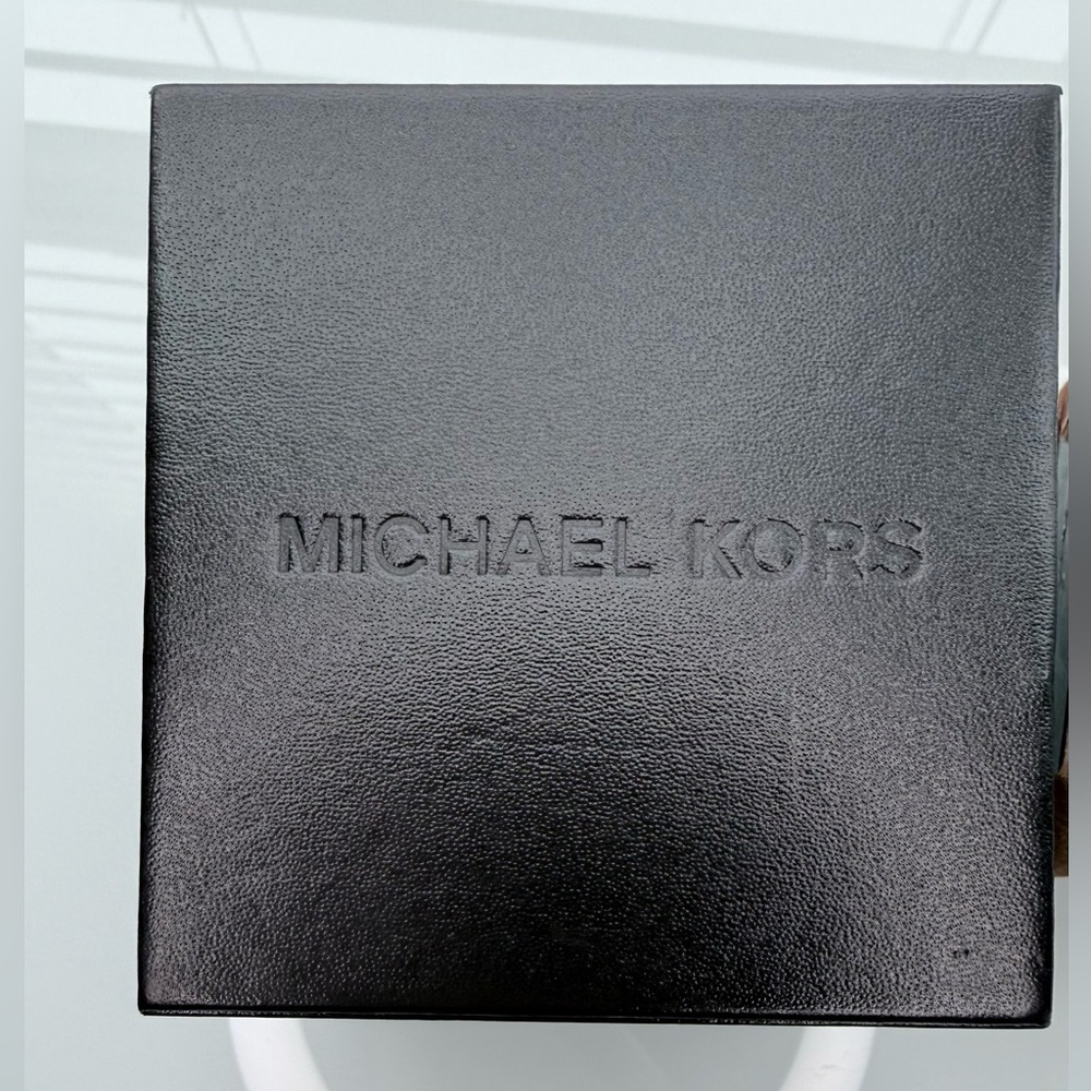 NWT Michael Kors JetMaster Red Strap Silver Buckle Watch MK8402 - Picture 6 of 9